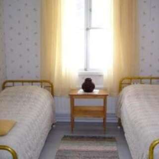 Гостевой дом Ulrikanhovi Ловийса Двухместный номер с 2 отдельными кроватями и общей ванной комнатой-8